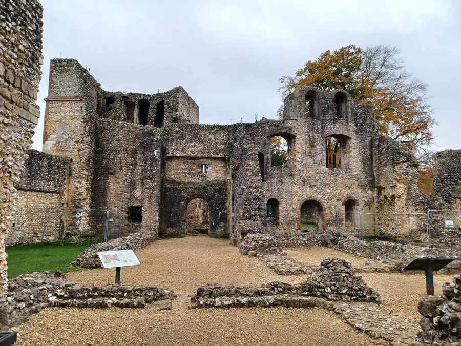 Wolvesey Castle (Old Bishop's Palace)